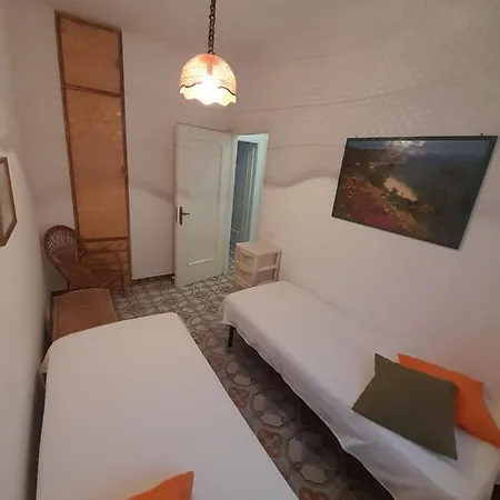 Gloria House - Sea View *