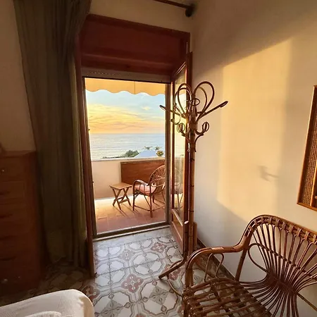 Gloria House - Sea View Apartment Tropea